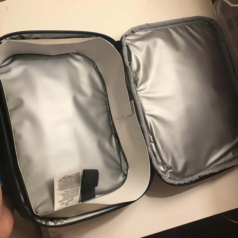 Nike Boy's Futura Fuel Pack Lunch Box Just Do It New